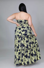 Load image into Gallery viewer, “Fun’n Flurty” Skirt Set